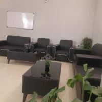 استخدام فروشنده خانم