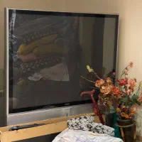 تلویز‌ن ۵۳ اینچ هیتاچی اصل ژاپن کاملا سالم