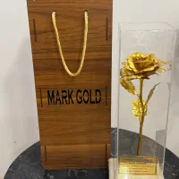 تندیس گل رز روکش طلا طرح مرمر