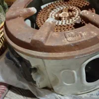 اجاق‌گاز قدیمی تمیز