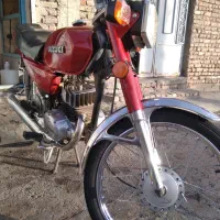 سوزوکی|موتورسیکلت|میانه, |دیوار