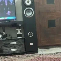 یک جفت باند سینماییMaxeeder