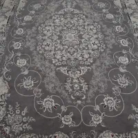 لازم دارم