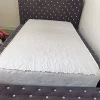 تخت یک ونیم نفره