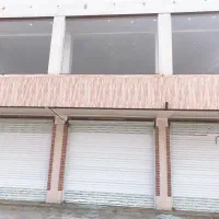 دو دهنه مغازه 40 متر و 60 متر سالن طبقه بالا