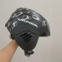 کلاه اسکی بچه گانه برند آلپینا|ورزش‌های زمستانی|پردیس, فاز ۹|دیوار