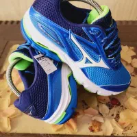 انواع کتونی‌های اورجینال.بروکس.ادیداس.اسیکس.ساکنی