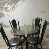 میز ناهار خوری ۴نفره کاملا سالم و تخت خواب