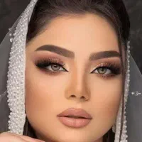 نیازمند مدل برای میکاپ