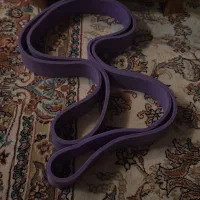 کش ورزشی رنگ بنفش