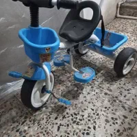 دوچرخه اهرم دار بچهگانه ۲عدد.ویترین .میز تلویزیون