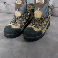 کفش کوهنوردی