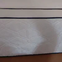 یک عدد تشک رویال در حد نو