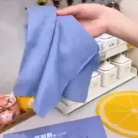 دستمال حوله ی جعبه ی