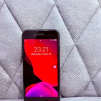آیفون ۷ مشکی ۳۲ گیگ
