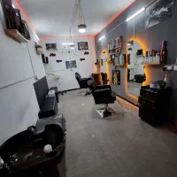 استخدام آرایشگر اقا