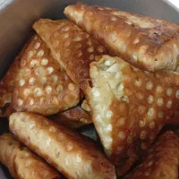 سمبوسه موجوداست