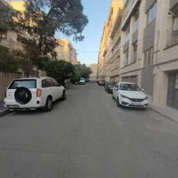 اجاره آپارتمان سه ۳ طبقه مستقل دربستی با حیاط مشجر|اجارهٔ خانه و ویلا|تهران, شادمان|دیوار