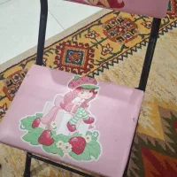 میز تحریر دخترانه طرح توت فرنگی با صندلی