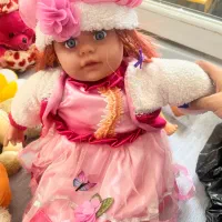 عروسک|اسباب‌بازی بچه|شاهین‌شهر, مسکن مهر|دیوار