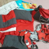 وسایل  بچه گهواره هم جمع کرده هستش قطعه ای پنجاه|کفش و لباس بچه|کوهدشت, |دیوار