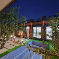 ویلا مدرن300متر چهارباغ عرب آباد رامجین سلطان آباد