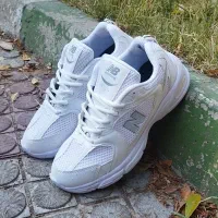 کفش نیو بالانس