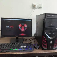 کامپیوتر کامل تمیز در حد نو