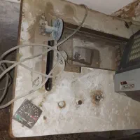 میز چرخ خیاطی|چرخ خیاطی و ریسندگی|اصفهان, برازنده|دیوار