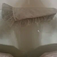 شیشه روی میز