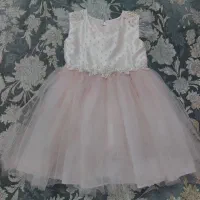 لباس بچگانه