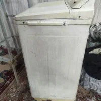ماشین لباسشویی و پمپ آب