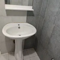 سنگ روشویی همراه آینه