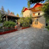 دوبلکس داخل شهرک بـرند‌/نگهبانی/زیـرقیمت/مدارک