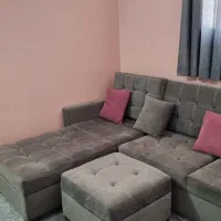مبل ال ۵ نفره به همراه پاف و ۴ عدد کوسن