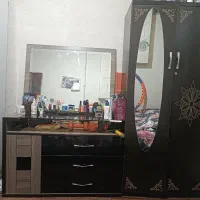 کمد و دراور و تخت دونفره همراه با تشک