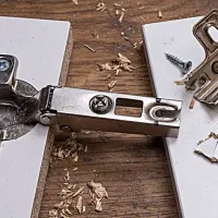 تعمیر کشو درب های کمد دیواری کابینت دلاور جاکفشی|خدمات پیشه و مهارت|کرج, فاز ۴ مهرشهر|دیوار