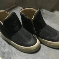 بوت کاپشنی زنانه کوتاه