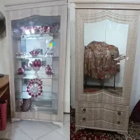 کمدلباس و ویترین و مبل راحتی ۷نفره