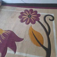 یک عدد فرش ۶ متری سالم