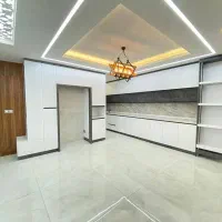 اپارتمان همکف ۲خوابه داری حیاط اختصاصی