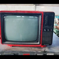 تلویزیون قدیمی (آنتیک )