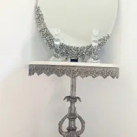 اینه و کنسول درحد نو