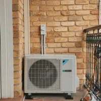 نصب و راه اندازی اسپلیت در داراب