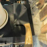 ساتور ساطور دست‌ساز و چاقو تیز کن کلکسیونی عتیقه|کلکسیون اشیاء عتیقه|خوی, |دیوار