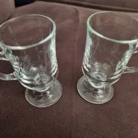 دو دوست فنجان چایخوری خارجی