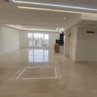 تاپ لوکیشن 220متر3خواب/ 2پارکنیگ سندی /بی نقص