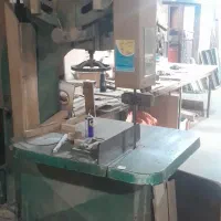 تعدادی دستگاه نجاری وچوب بری سالم به فروش میرسد