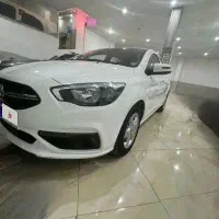 شاهین بدون رنگ کم کار