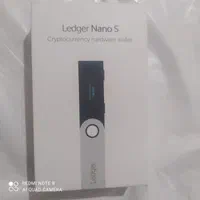 کیف پول سخت افزاری